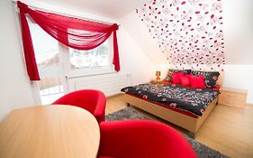 Apartmanovy Dom Adriana