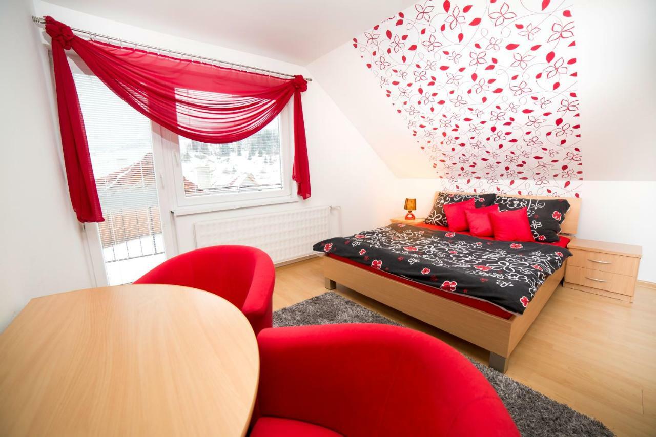Apartmanovy Dom Adriana Zuberzec Zewnętrze zdjęcie